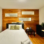 Free Parking Quiet Room Close To College